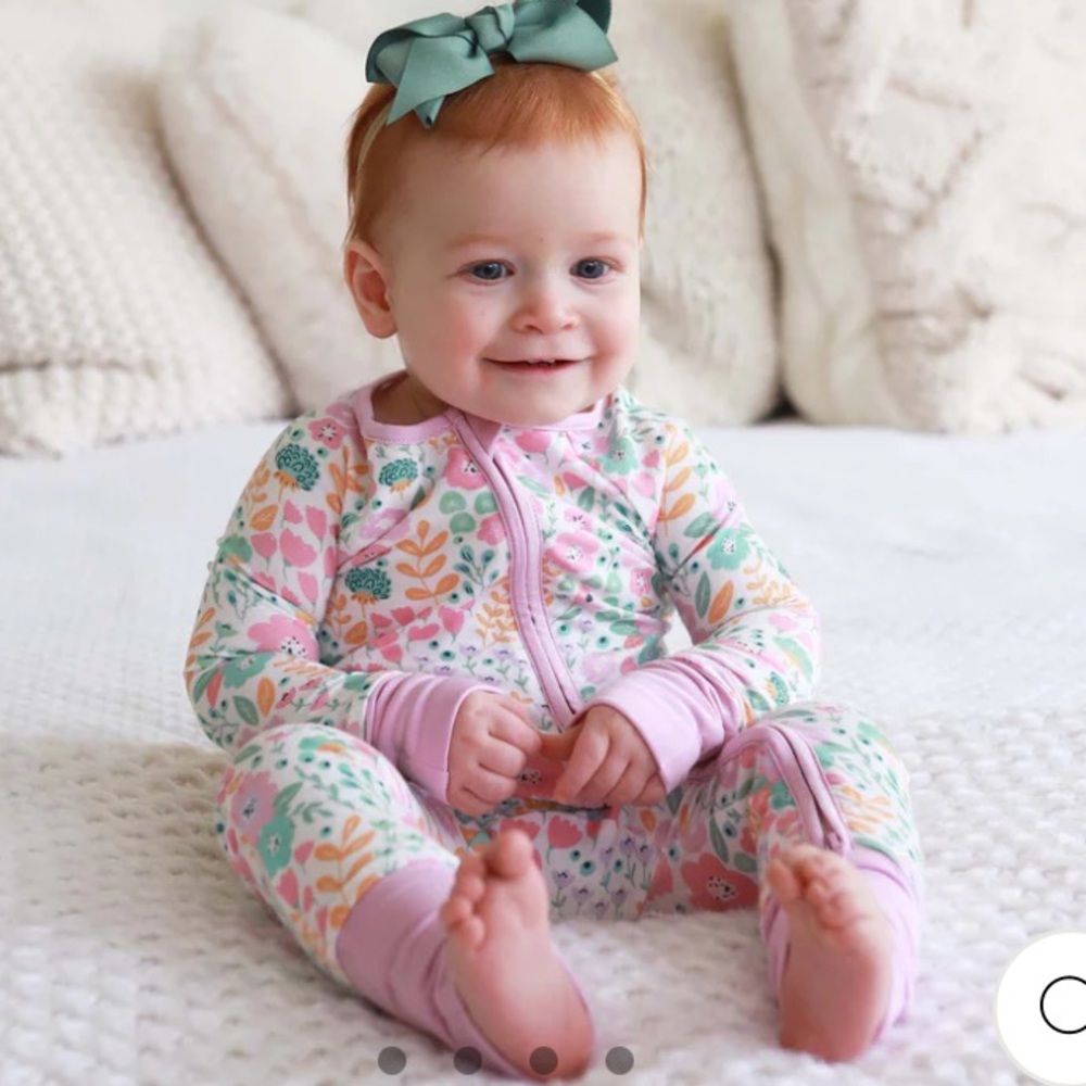 NWT Bamboo Convertible Romper with Dual Zippers Size 6-12 Months Caden Lane